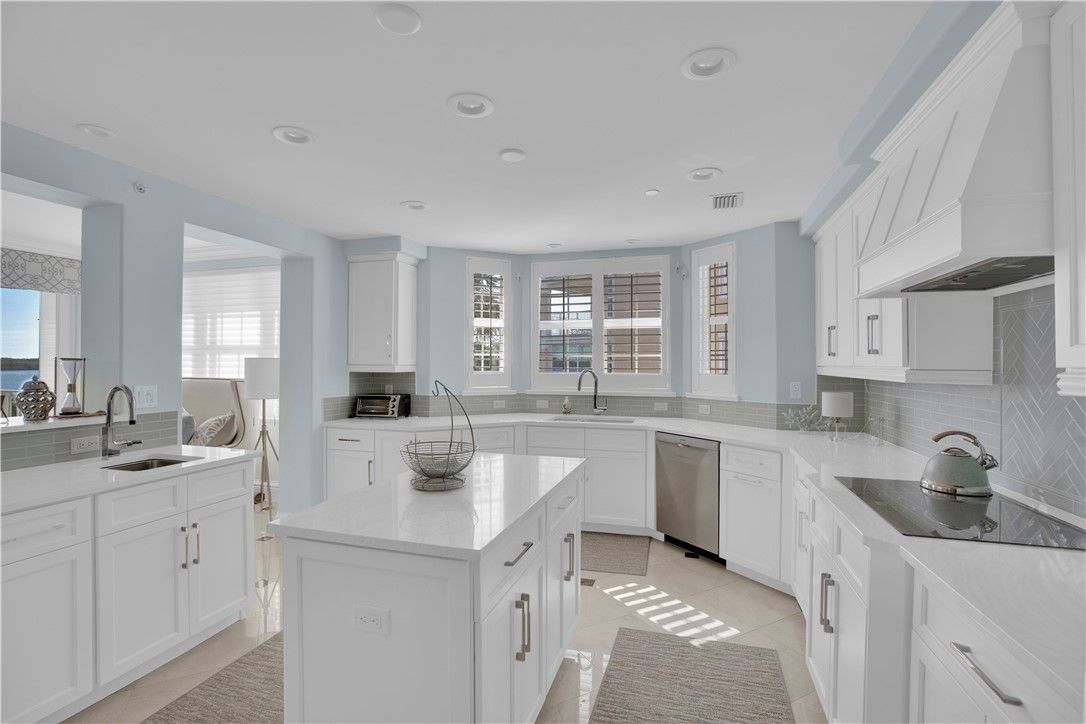 Interior, Kitchen, Recessed Lighting, Stainless Steel Appliances, Water