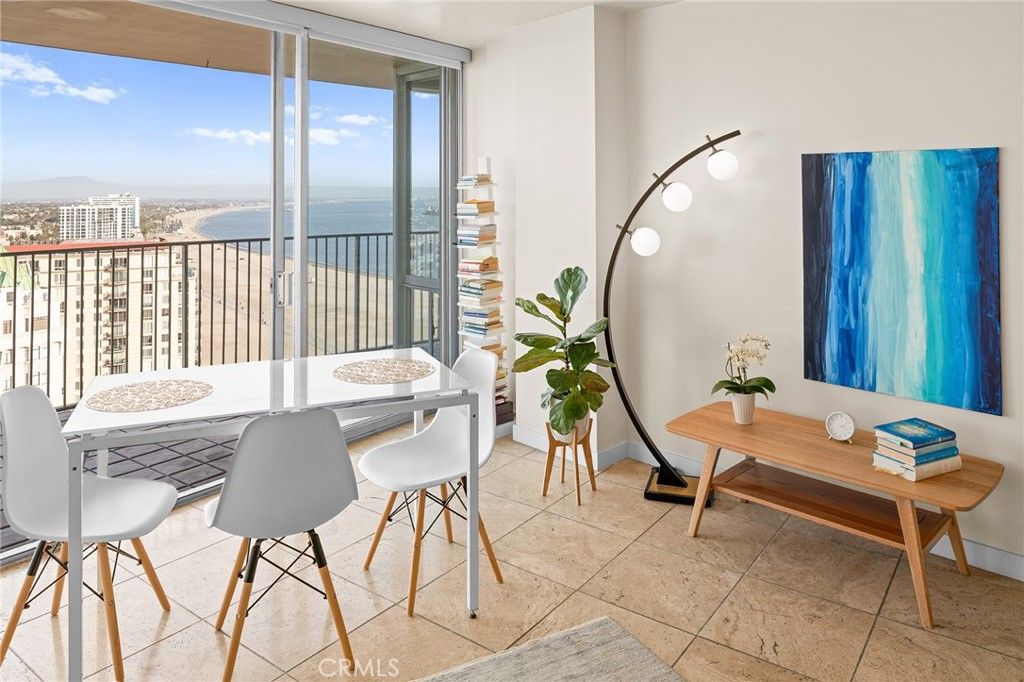 Dining room, Interior, Water