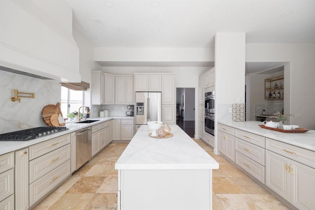 Interior, Kitchen, Stainless Steel Appliances