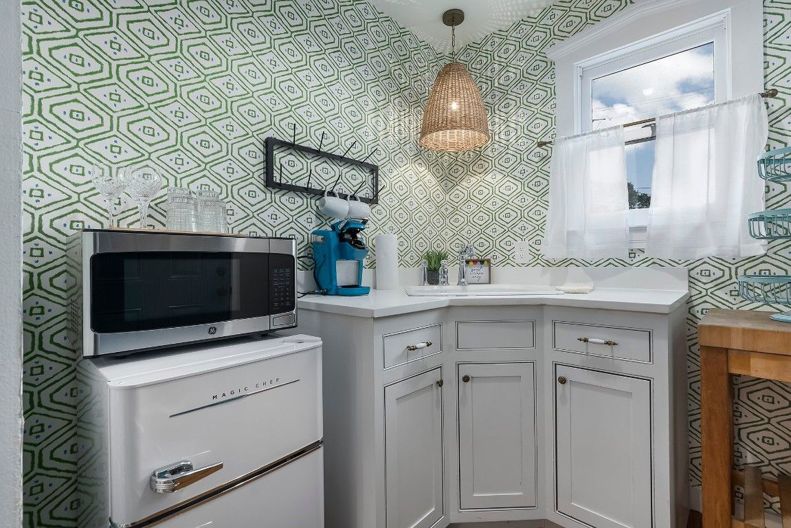 Interior, Kitchen, Pendant Lights