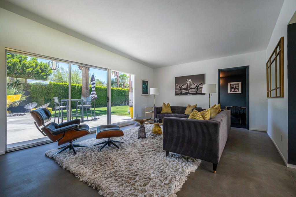 Interior, Living room