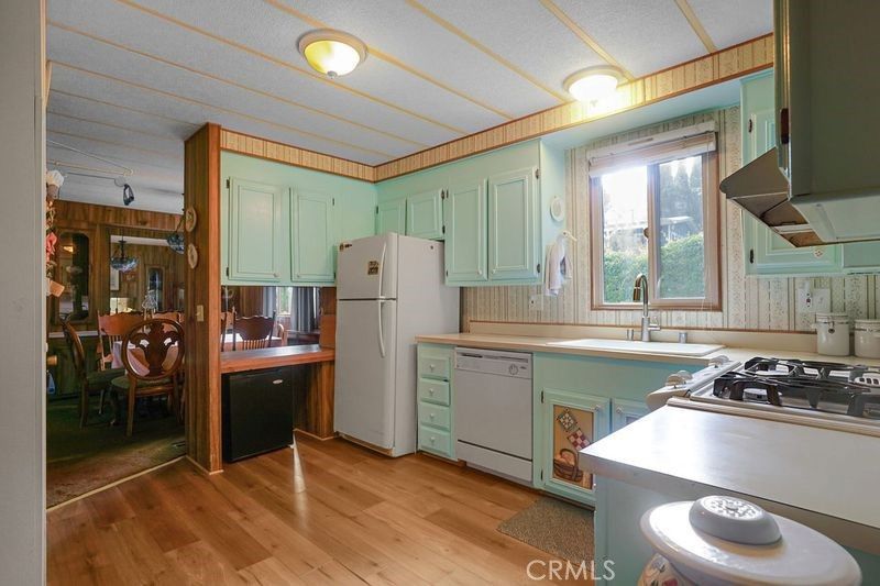 Dining room, Interior, Kitchen, Wood Texture Flooring
