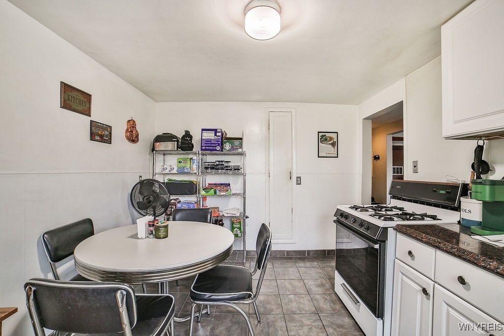 Dining room, Interior, Kitchen