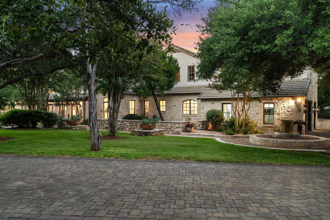 Backyard, Exterior, Facade, Spanish Mediterranean