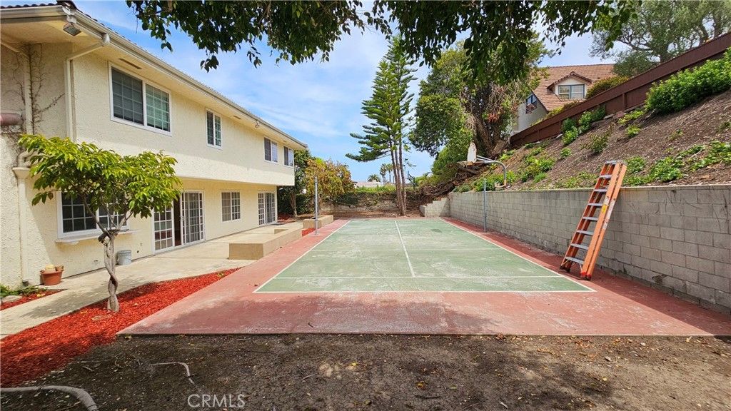 Exterior, Tennis Courts