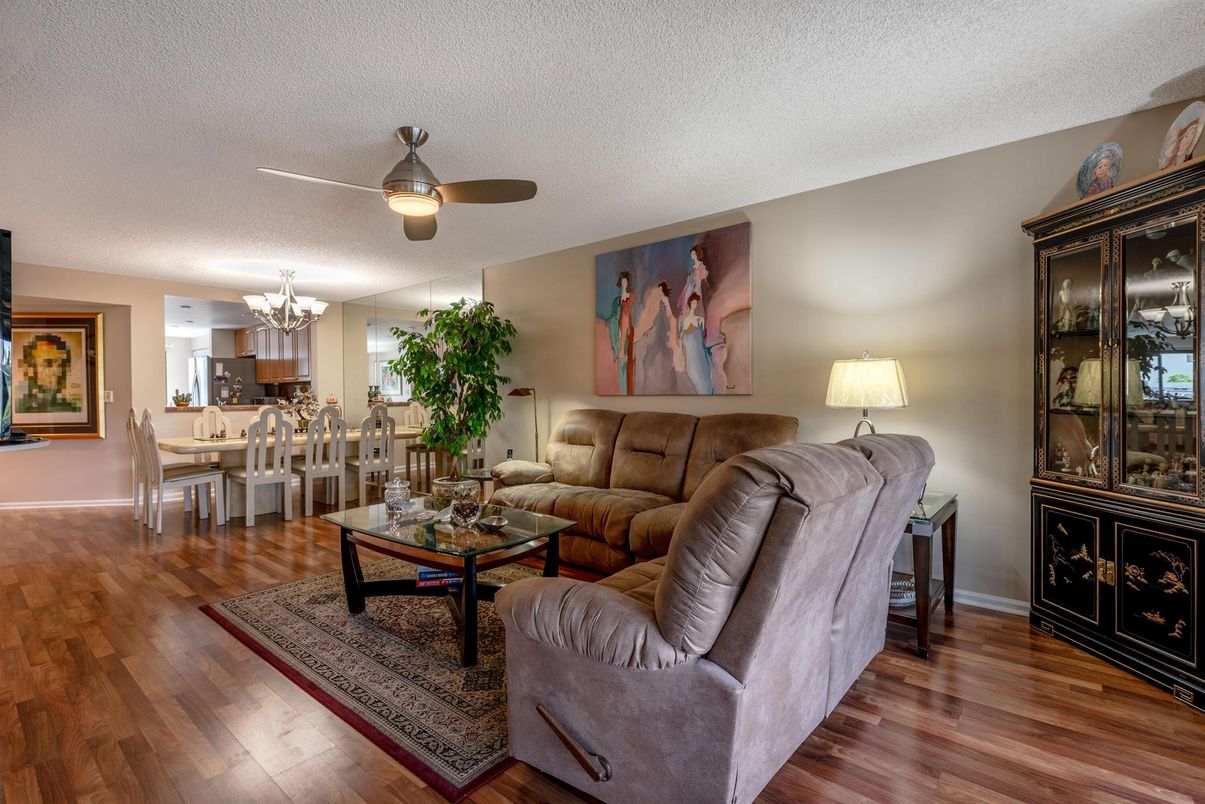 Chandelier, Dining room, Interior, Living room, Wood Texture Flooring