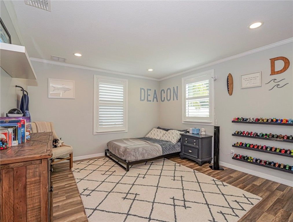 Bedroom, Interior, Recessed Lighting, Wood Texture Flooring