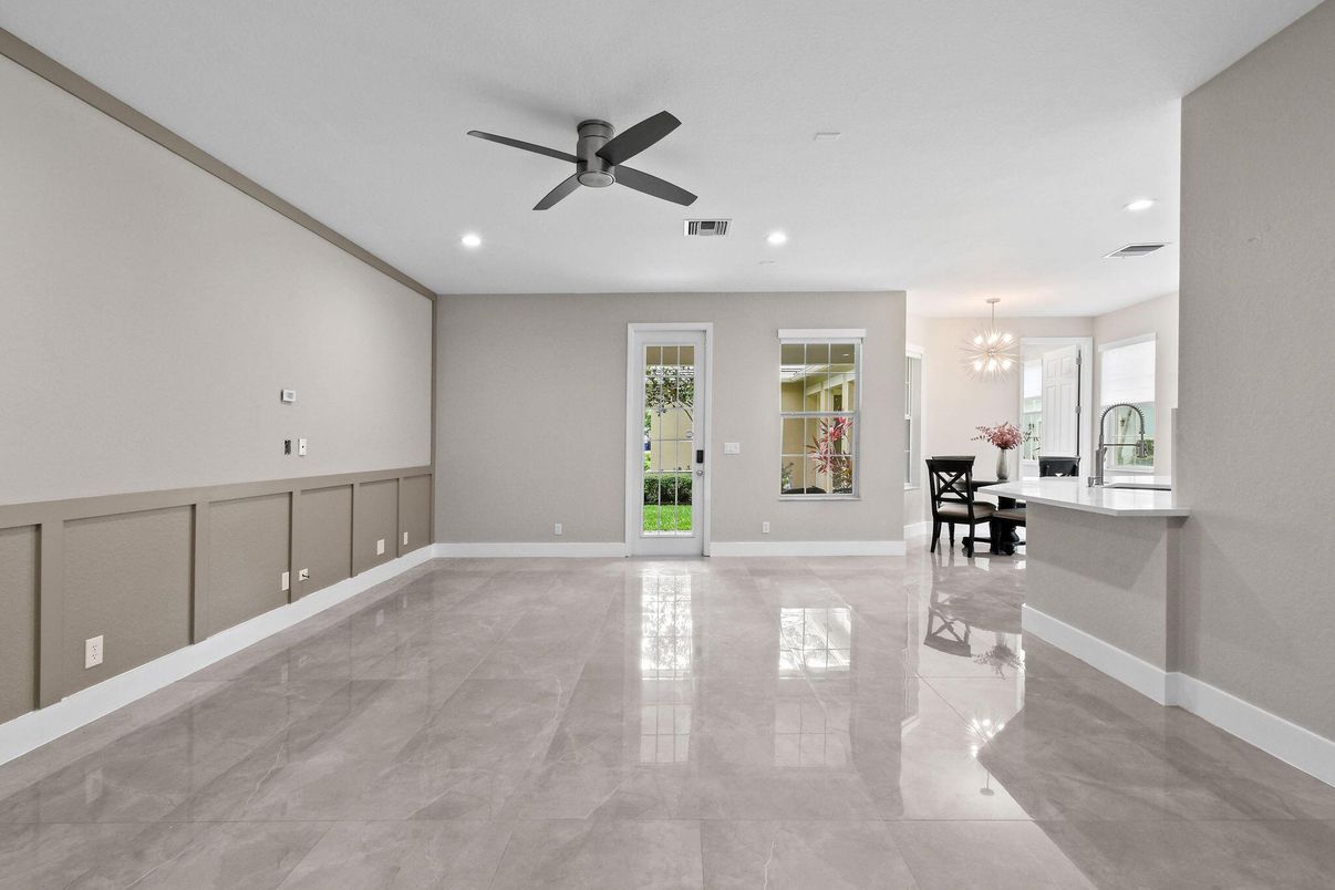 Chandelier, Dining room, Empty room, Interior, Recessed Lighting