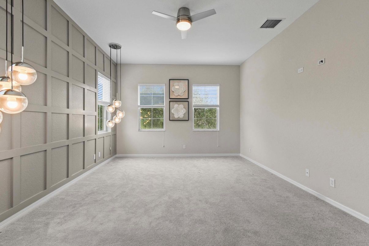 Empty room, Interior, Pendant Lights