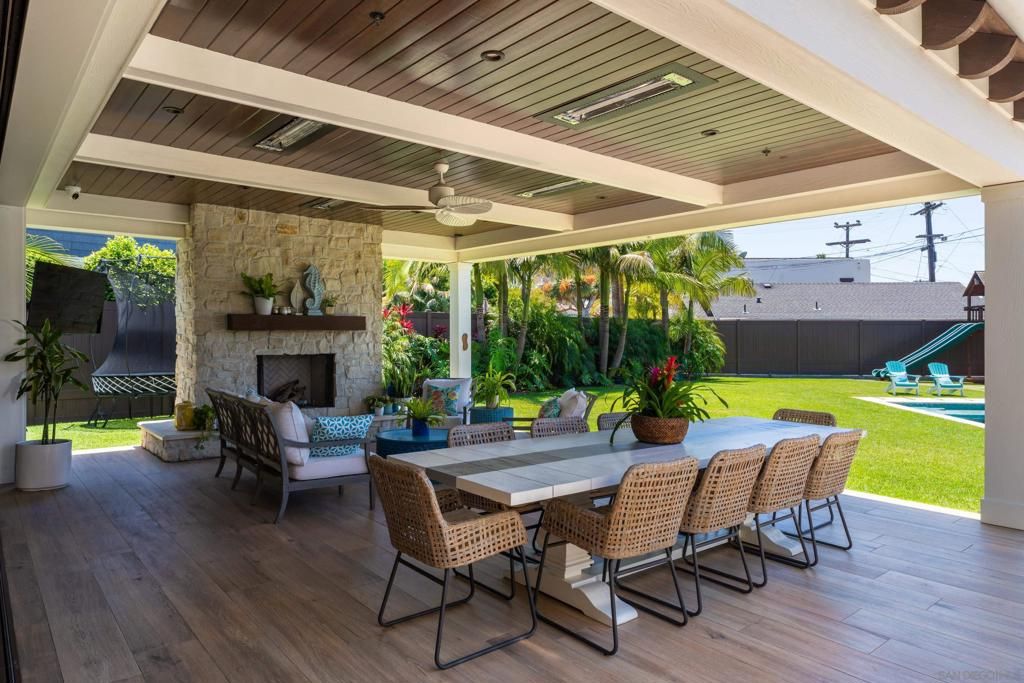 Exterior, Fireplace