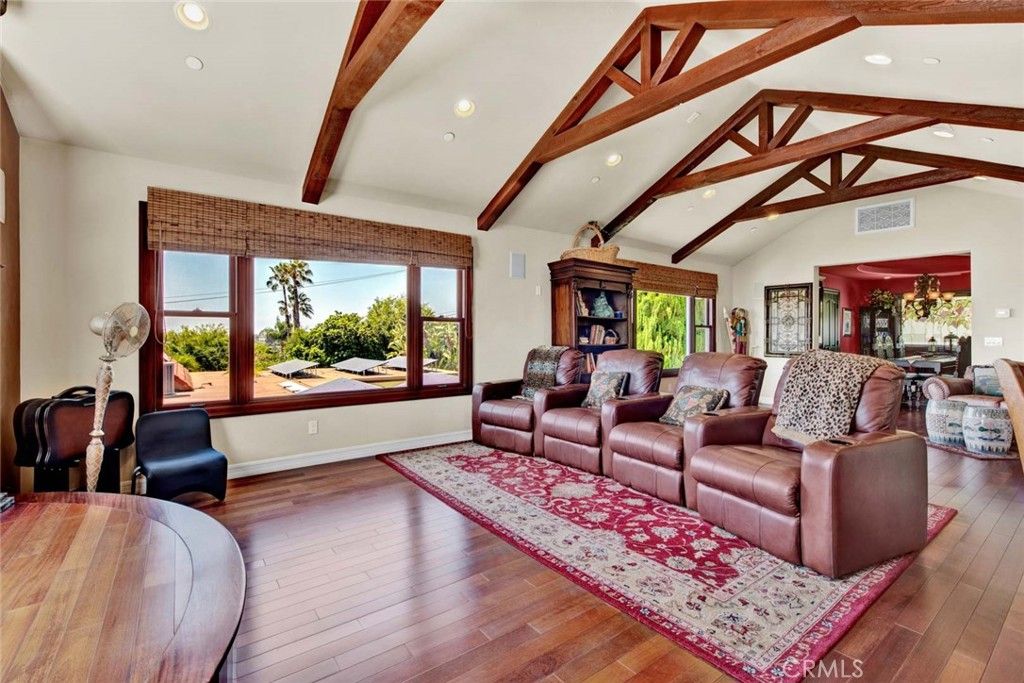 Interior, Living room, Recessed Lighting, Wooden Beams, Wood Texture Flooring