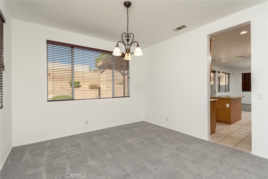 Chandelier, Empty room, Interior, Pendant Lights, Recessed Lighting