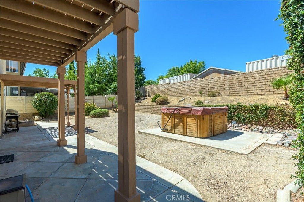 Backyard, Exterior, Hot Tub