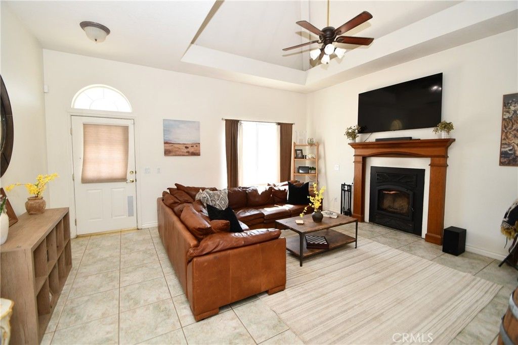 Fireplace, Interior, Living room