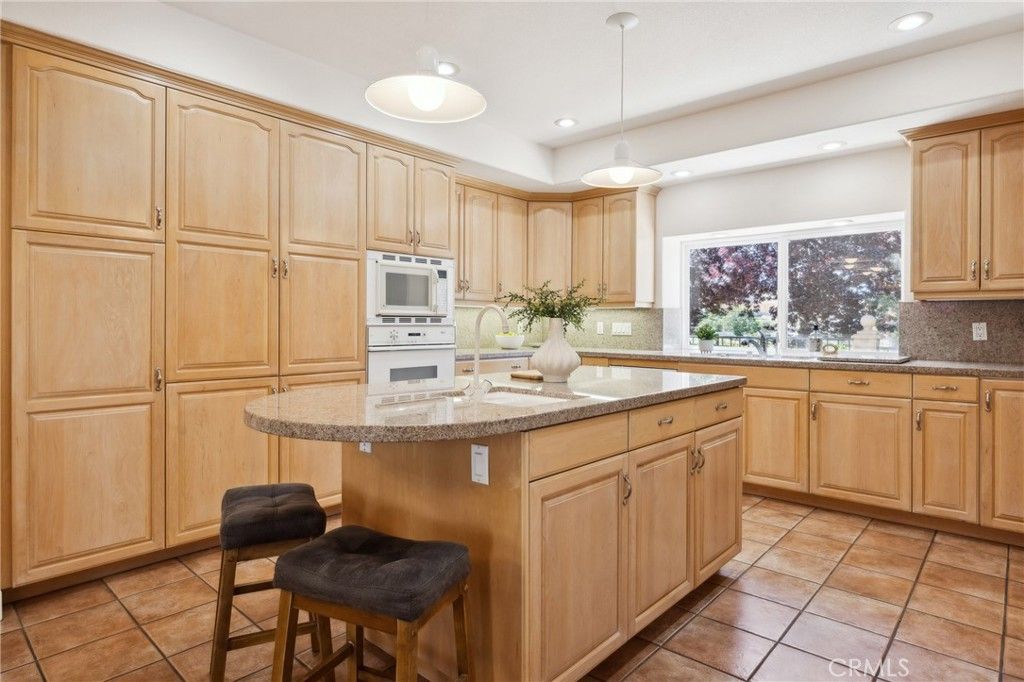 Interior, Kitchen, Pendant Lights, Recessed Lighting
