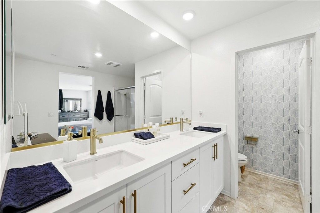 Bathroom, Dual Sink Vanities, Glass Shower, Interior, Recessed Lighting