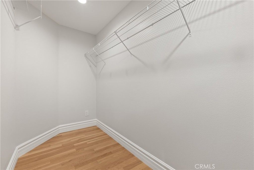 Interior, Recessed Lighting, Walk-in Closets, Wood Texture Flooring