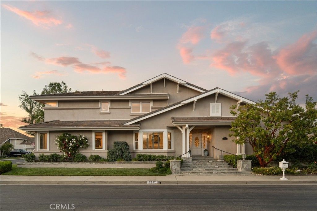 Exterior, Facade, American Craftsman