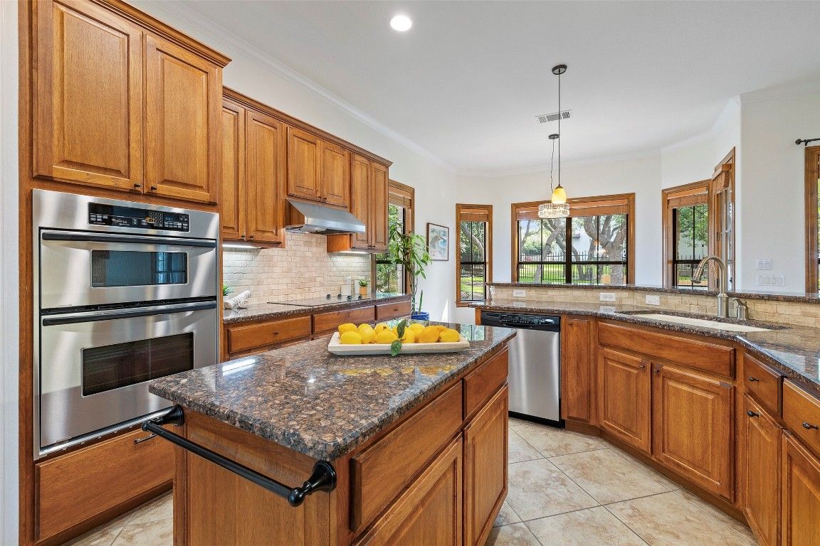 Interior, Kitchen, Pendant Lights, Recessed Lighting, Stainless Steel Appliances