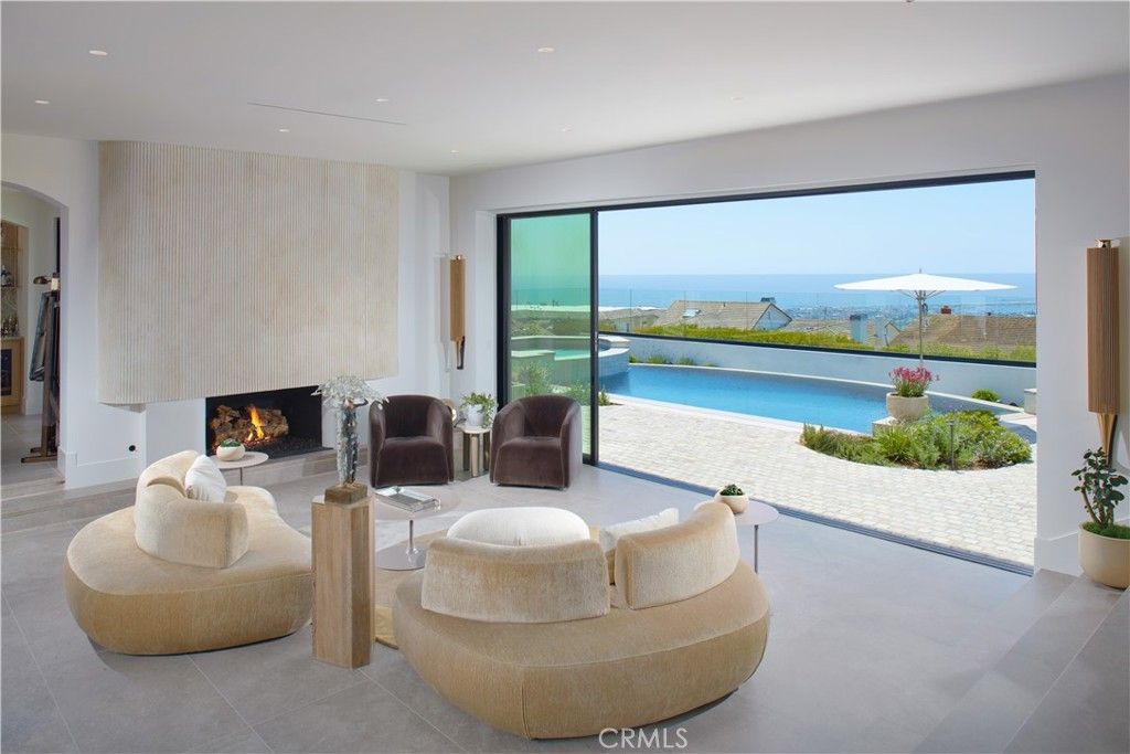 Fireplace, Interior, Living room, Recessed Lighting, Water