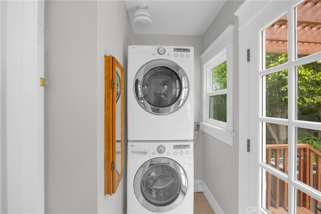 Interior, Utility Closets, Washer
