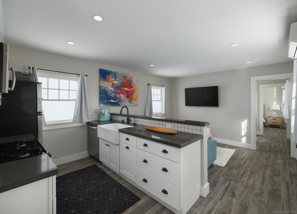 Interior, Kitchen, Recessed Lighting, Wood Texture Flooring