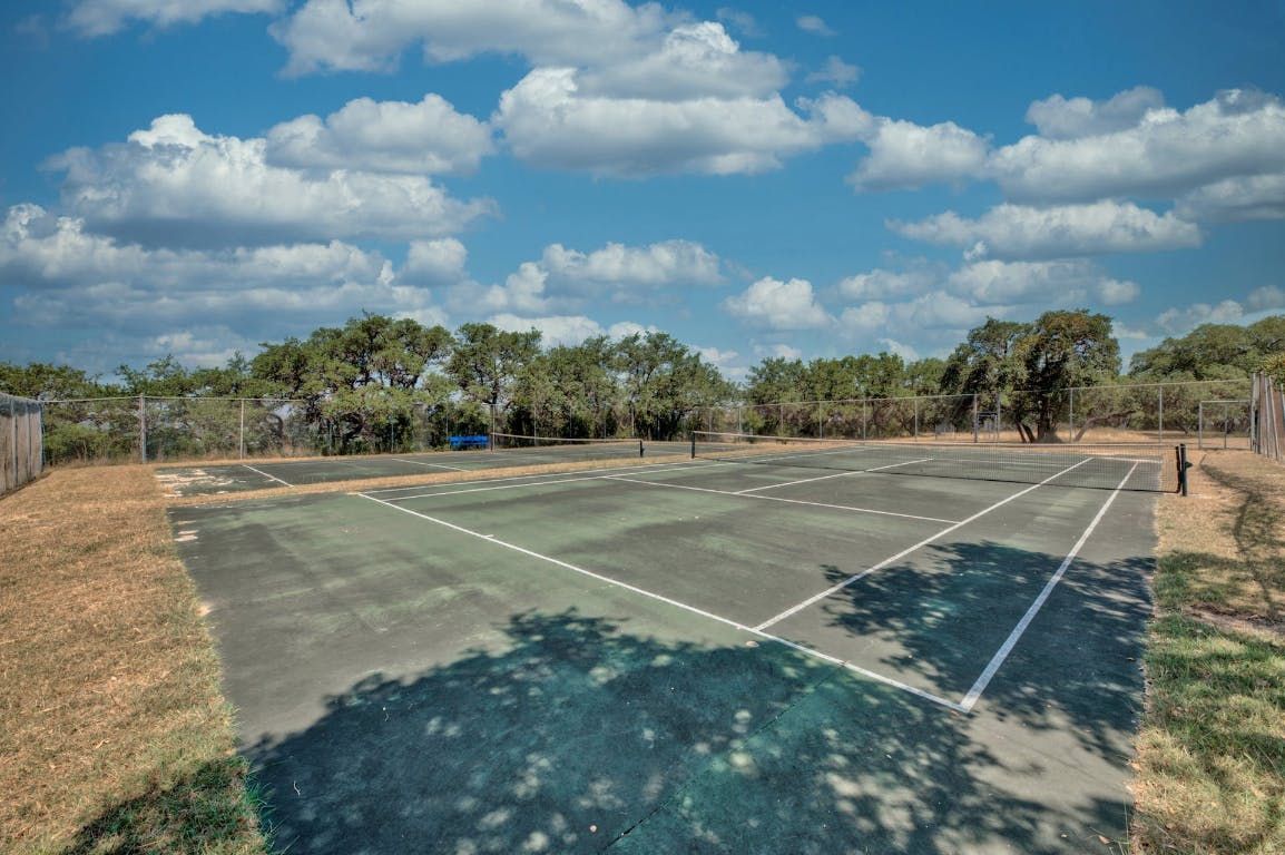 Exterior, Tennis Courts