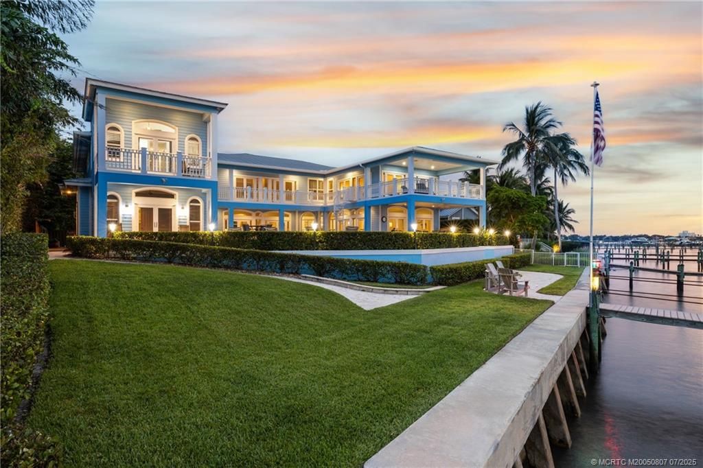 Backyard, Exterior, Water