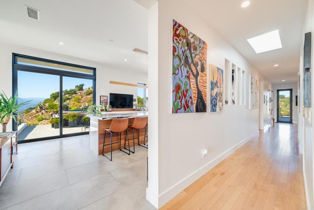 Interior, Pendant Lights, Recessed Lighting, Water, Wood Texture Flooring