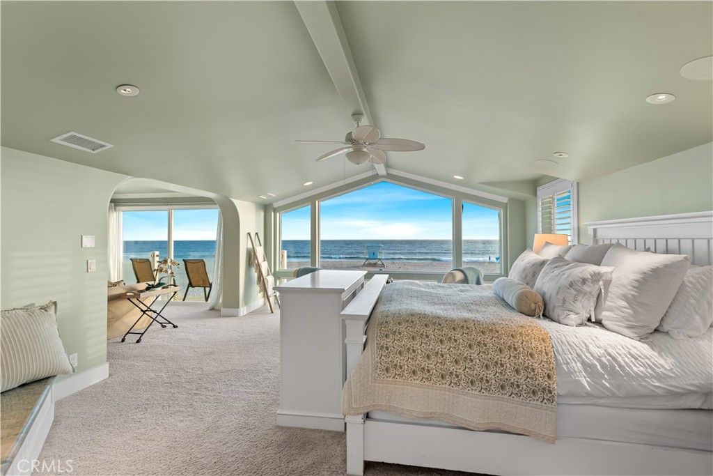 Bedroom, Interior, Recessed Lighting, Water