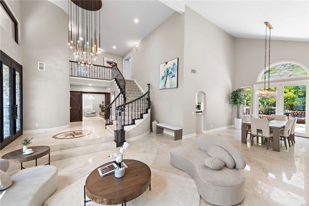 Chandelier, Dining room, Interior, Pendant Lights, Recessed Lighting