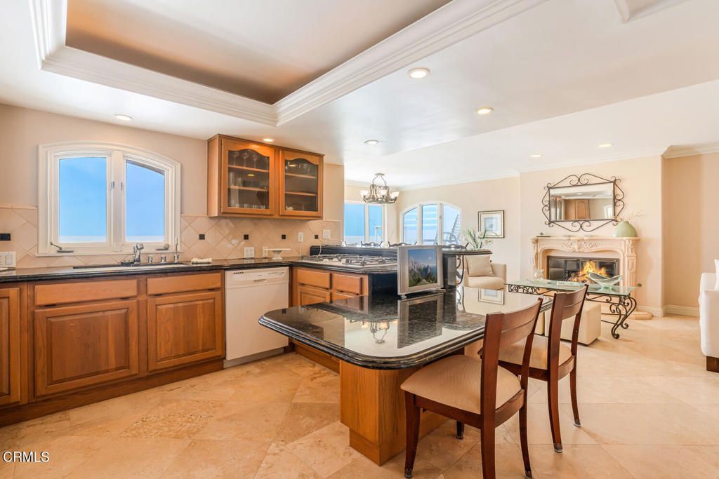 Chandelier, Dining room, Fireplace, Interior, Kitchen, Recessed Lighting