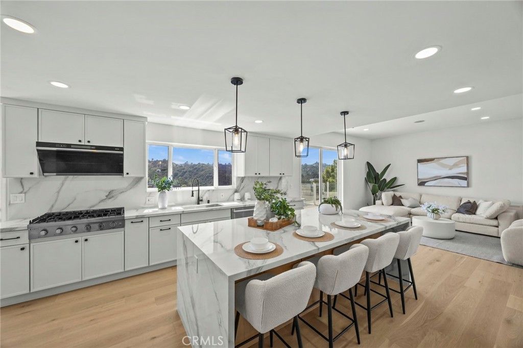 Interior, Kitchen, Living room, Pendant Lights, Recessed Lighting, Stainless Steel Appliances, Wood Texture Flooring