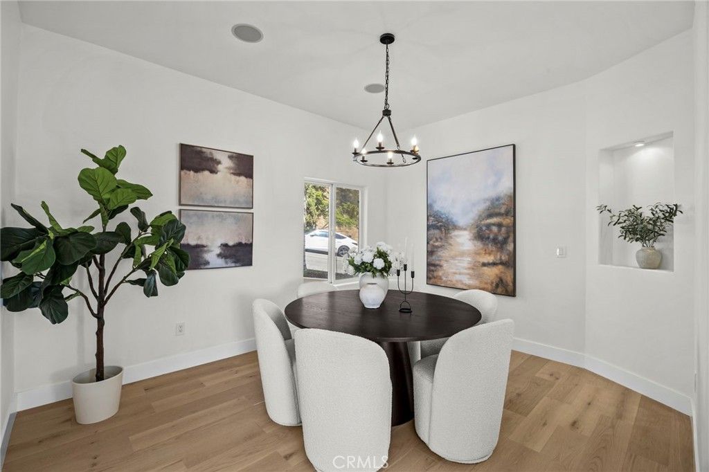 Chandelier, Dining room, Interior, Pendant Lights, Wood Texture Flooring
