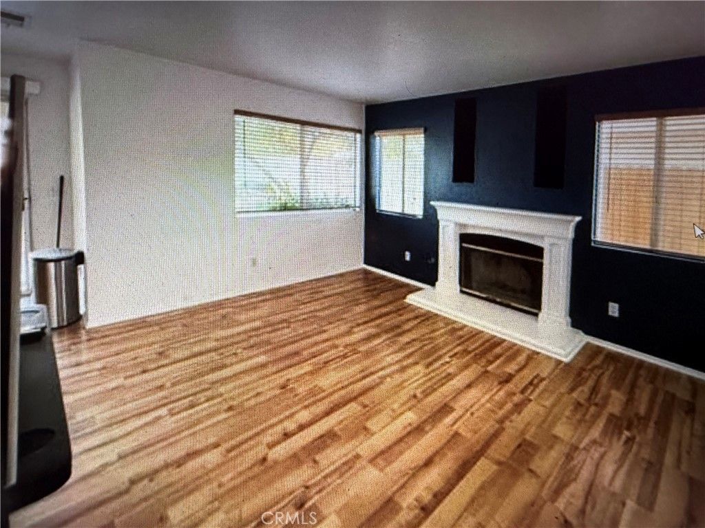 Empty room, Fireplace, Interior, Wood Texture Flooring