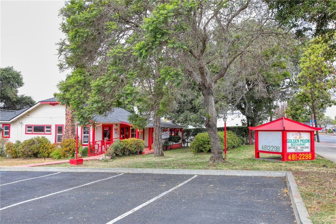 Backyard, Detached Garage, Exterior