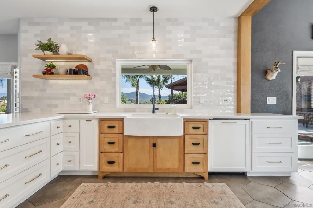 Interior, Kitchen, Pendant Lights