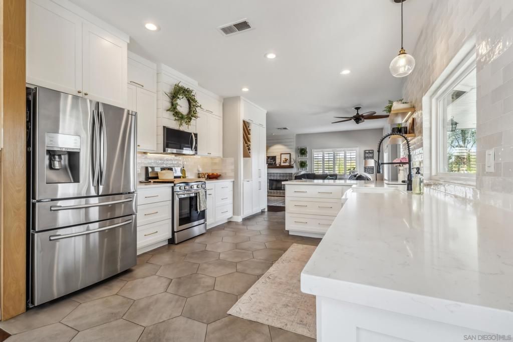 Interior, Kitchen, Pendant Lights, Recessed Lighting, Stainless Steel Appliances