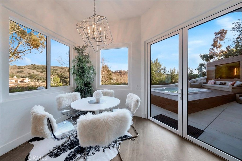 Chandelier, Dining room, Interior, Pendant Lights, Wood Texture Flooring