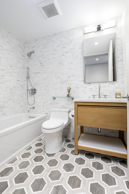 Bathroom, Interior, Recessed Lighting