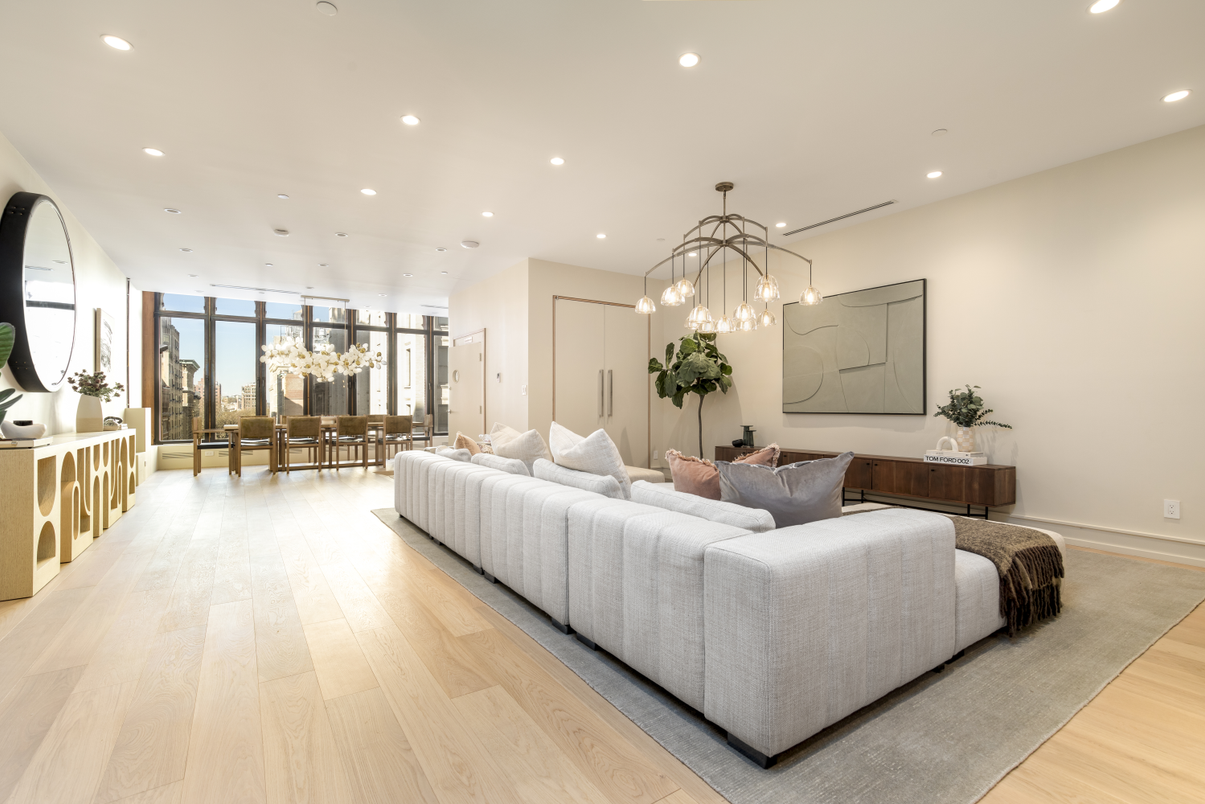 Dining room, Interior, Living room, Pendant Lights, Recessed Lighting, Wood Texture Flooring
