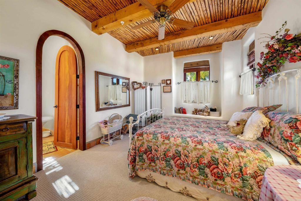 Bedroom, Interior, Wooden Beams, Wooden Ceilings