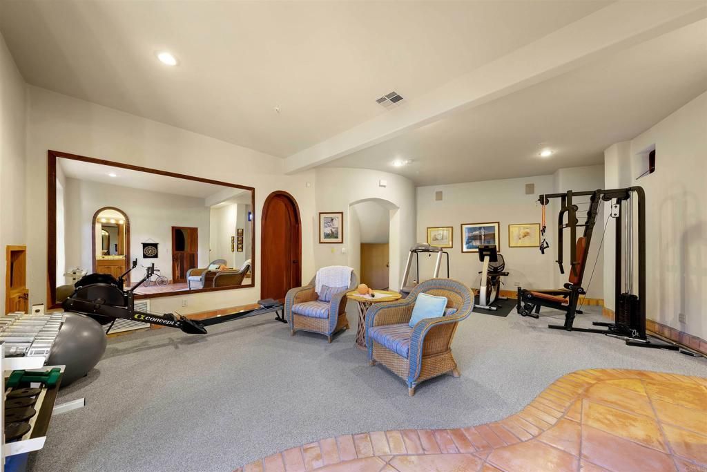 Fitness Equipment, Interior, Recessed Lighting