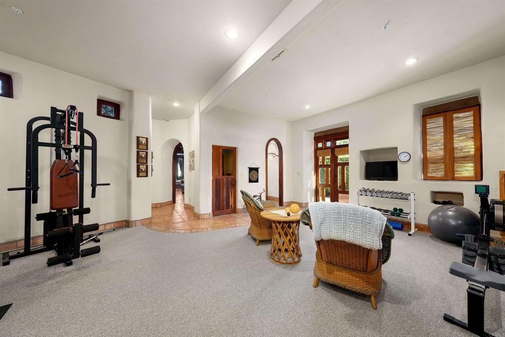 Fitness Equipment, Interior, Recessed Lighting