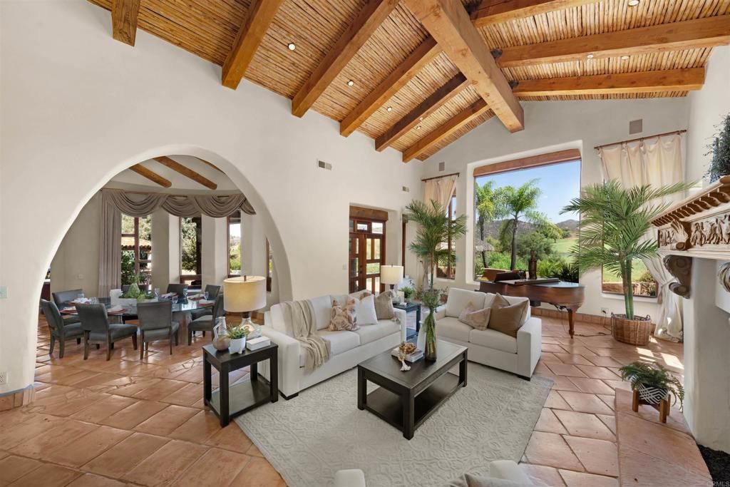 Dining room, Interior, Living room, Piano, Recessed Lighting, Wooden Beams, Wooden Ceilings