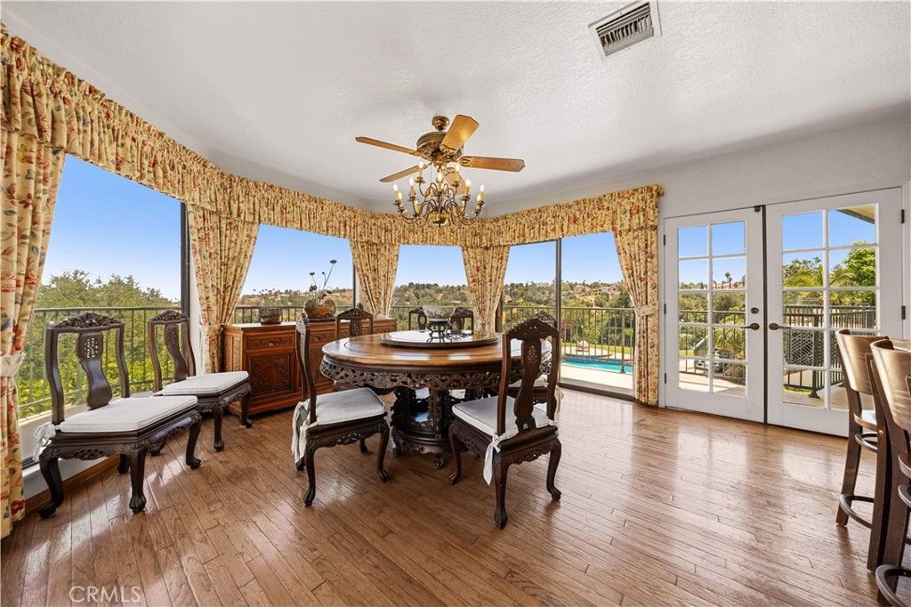 Dining room, Interior, Wood Texture Flooring