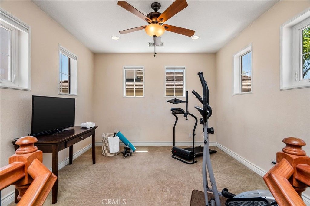 Fitness Equipment, Interior, Recessed Lighting