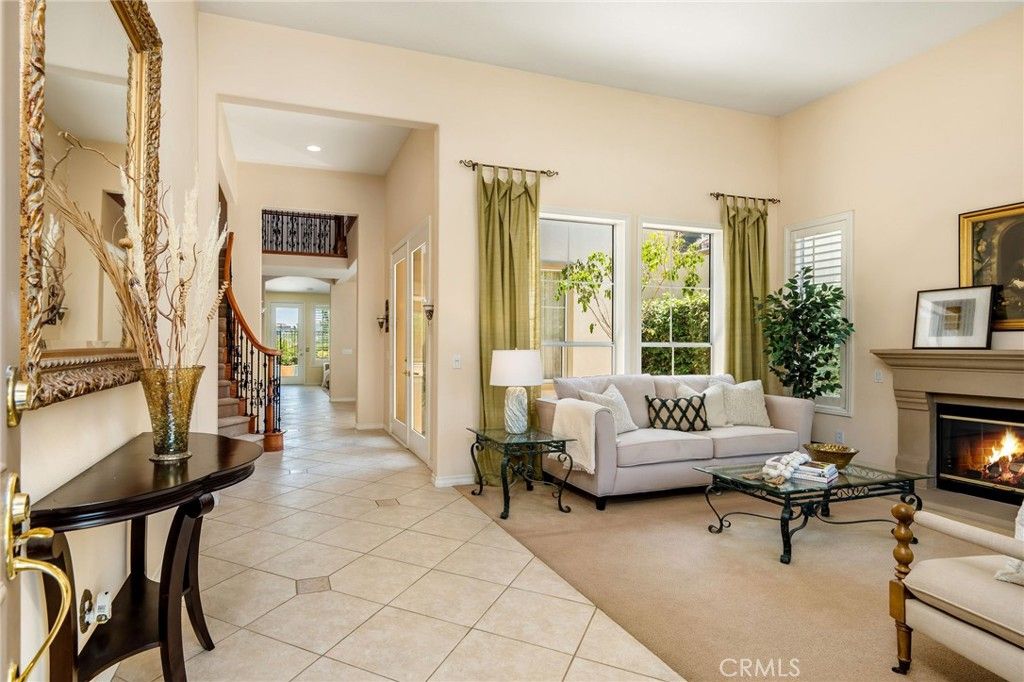 Fireplace, Interior, Living room, Recessed Lighting