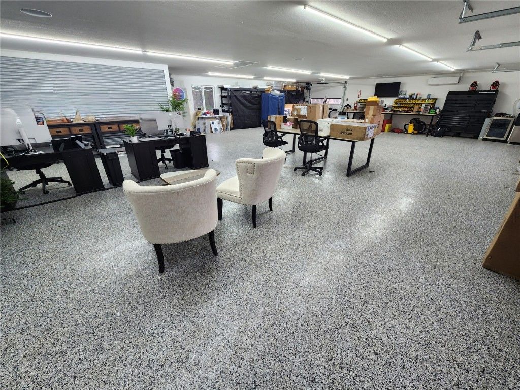 Dining room, Interior