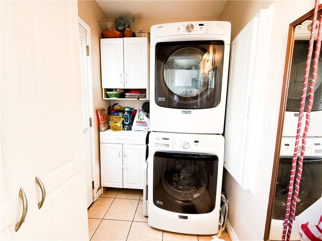 Interior, Utility Closets, Washer
